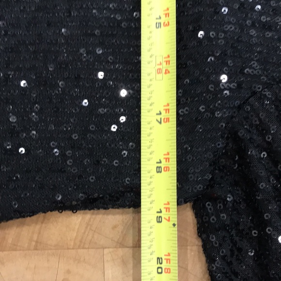 BLK SEQUINED small VINE & LOVE. May hand wash.LINED. Holiday dressy top. NWT🎉 - Picture 7 of 8